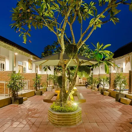 Krisna Homestay Canggu Buitenkant foto